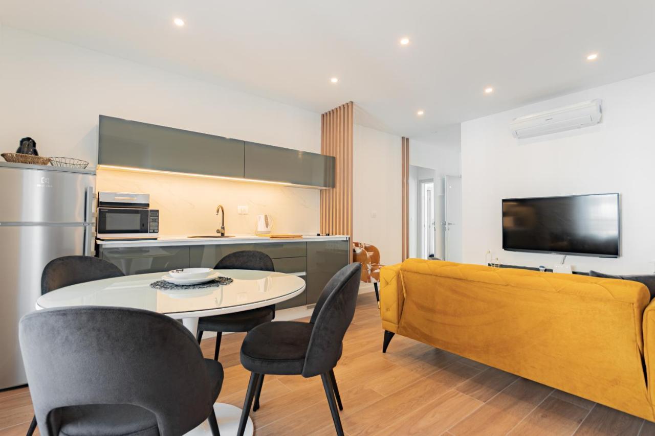 Apartmani Benzon Baška Voda Kültér fotó