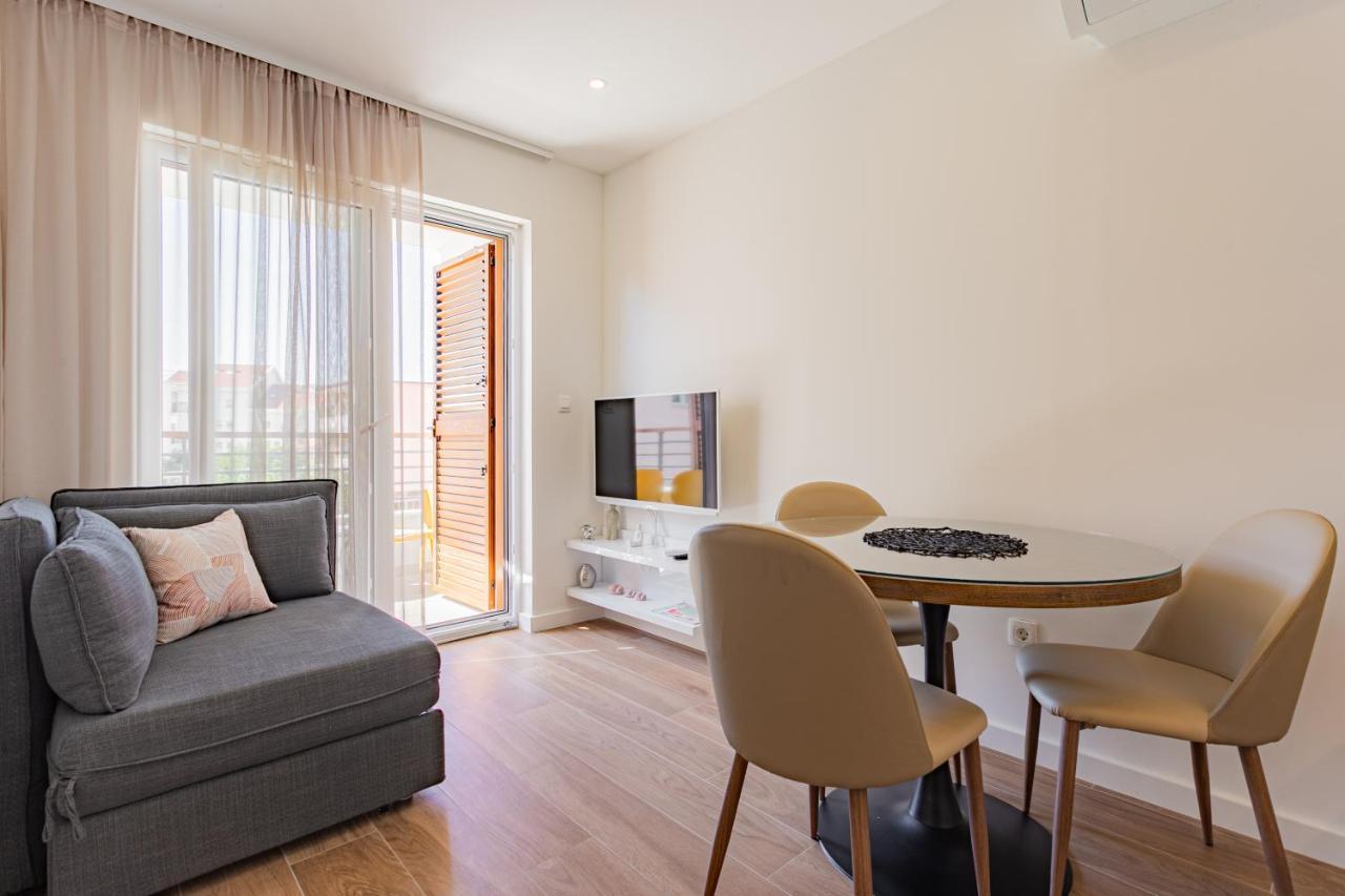 Apartmani Benzon Baška Voda Kültér fotó