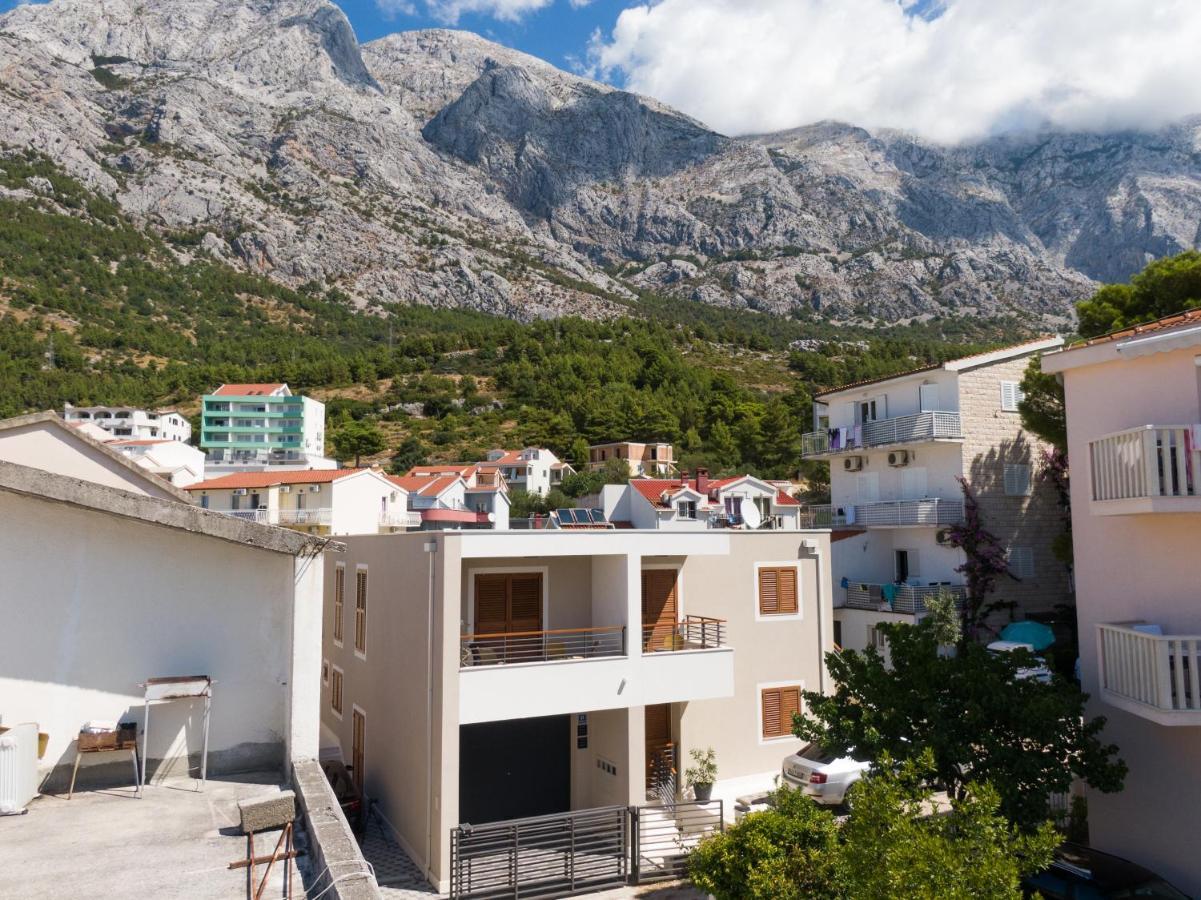 Apartmani Benzon Baška Voda Kültér fotó
