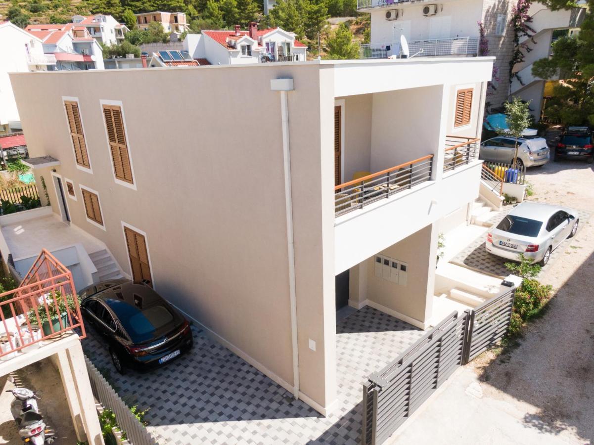 Apartmani Benzon Baška Voda Kültér fotó